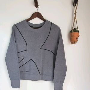 Under Armour Sweatshirt